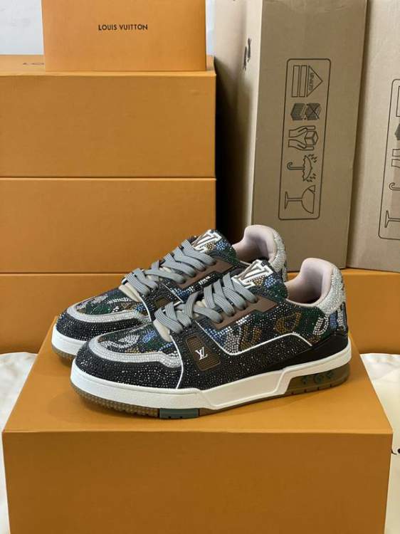 Picture of Louis Vuitton Shoes _SKULVsz35-4039-46mnf020416418